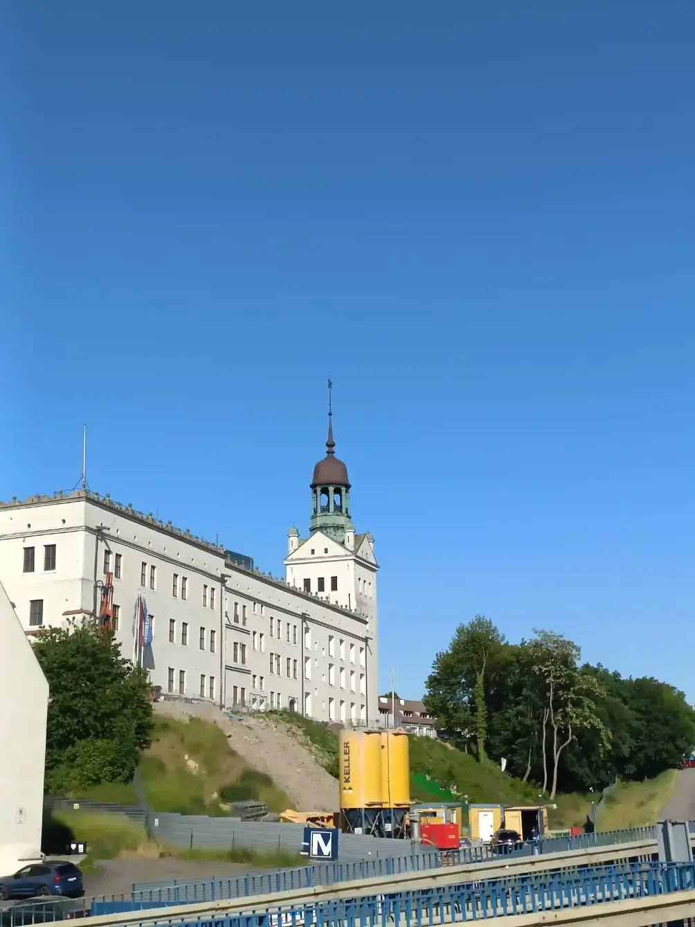 Zabezpieczeniu tarasu wschodniego w Szczecinie