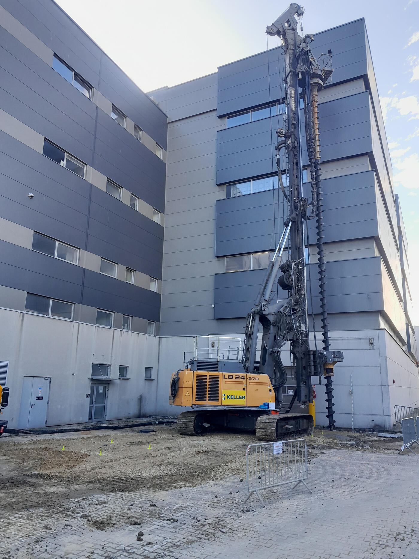 Tychy posadowienie magazynu wysokiego składowania